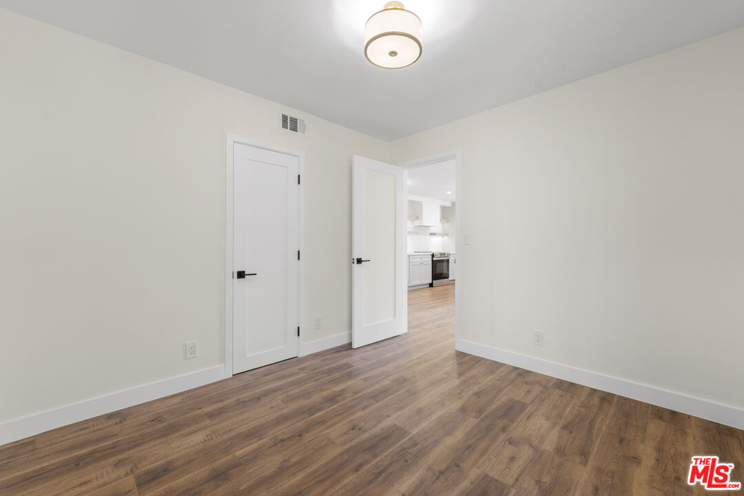 8712 Chessington Dr Unit: 261F