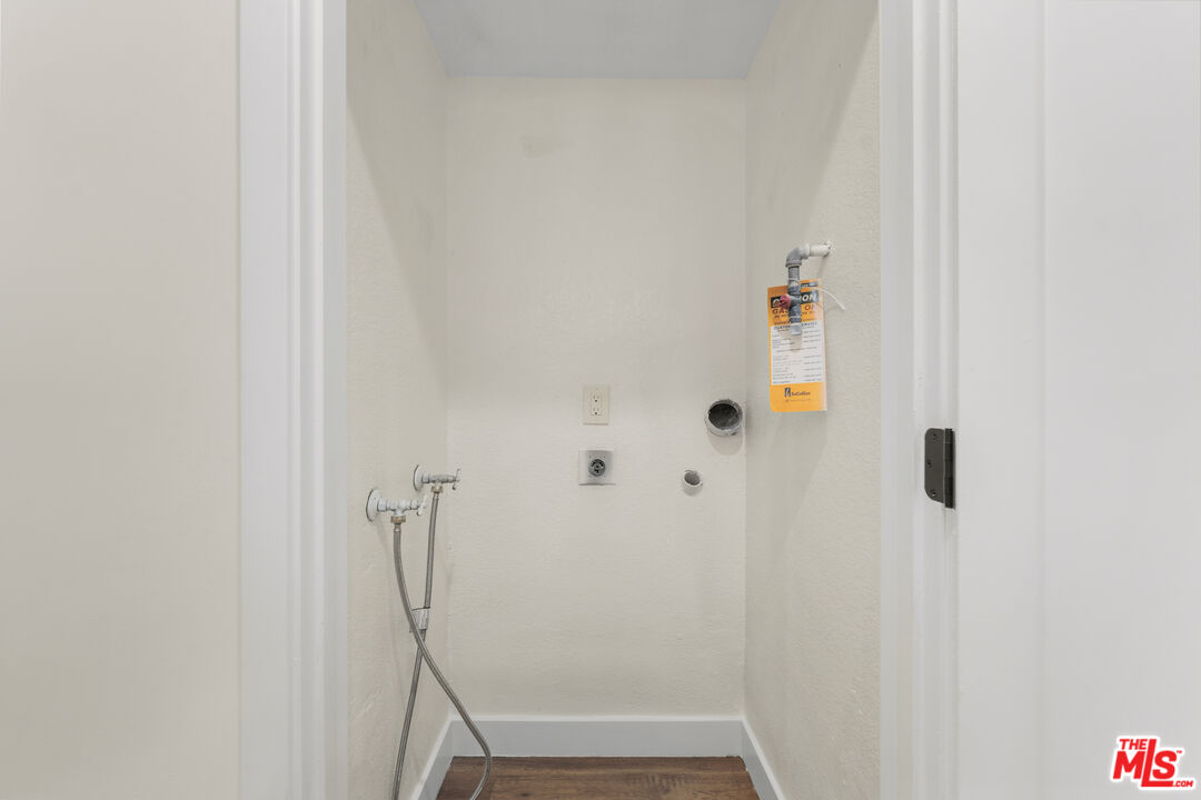 8712 Chessington Dr Unit: 261F