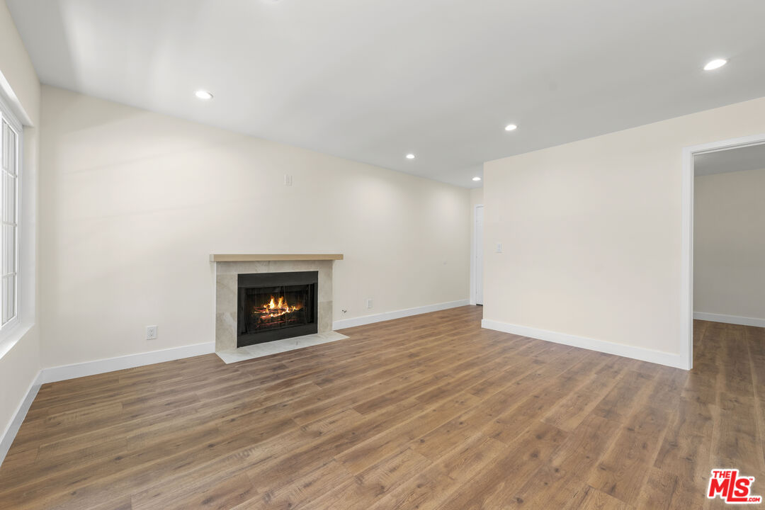 8712 Chessington Dr Unit: 261F
