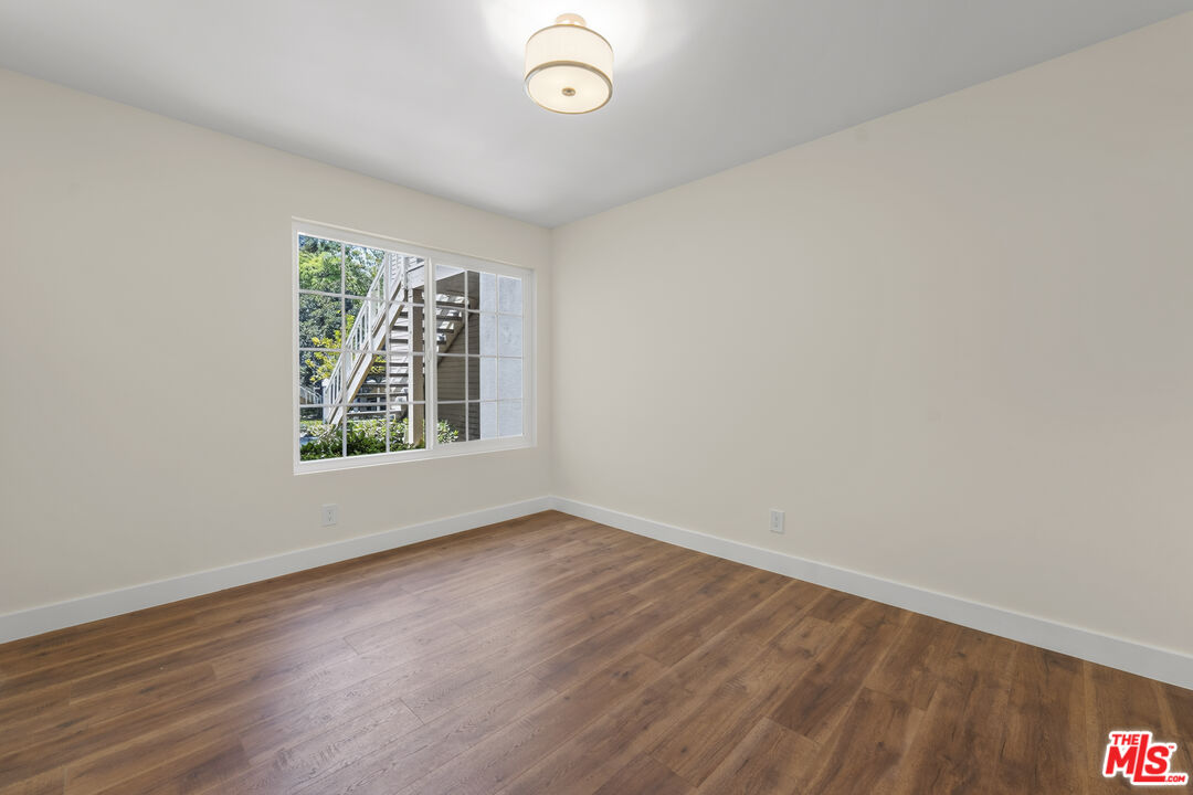 8712 Chessington Dr Unit: 261F