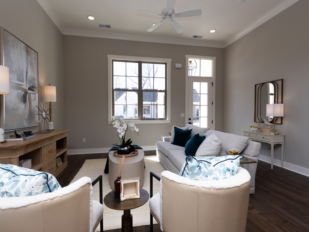 303 Cottage View