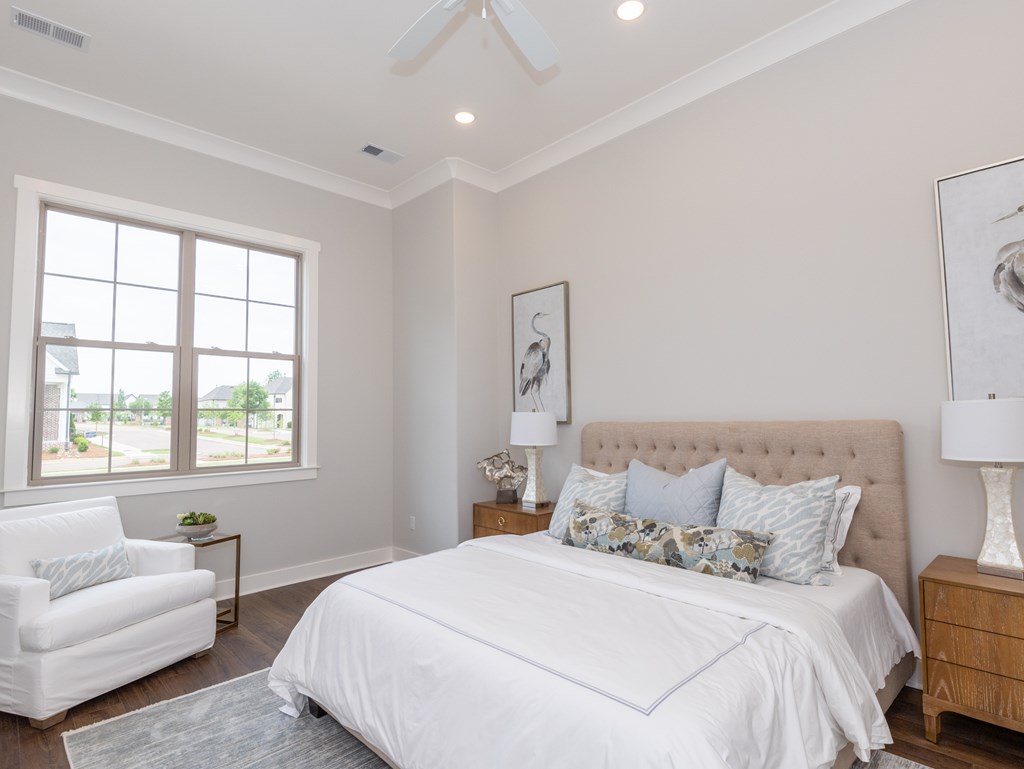 322 Cottage View