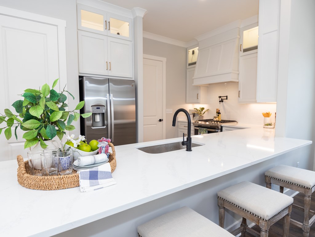322 Cottage View