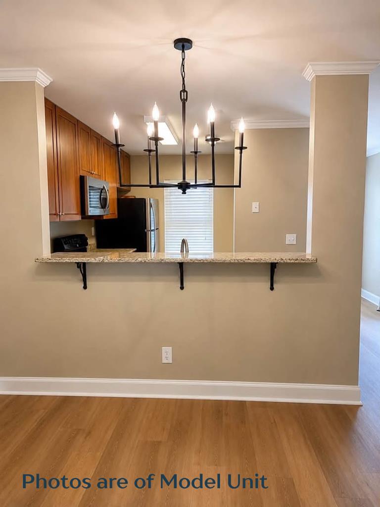 2112 Old Taylor Rd., #b1