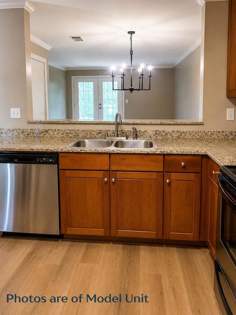 2112 Old Taylor Rd., #b1