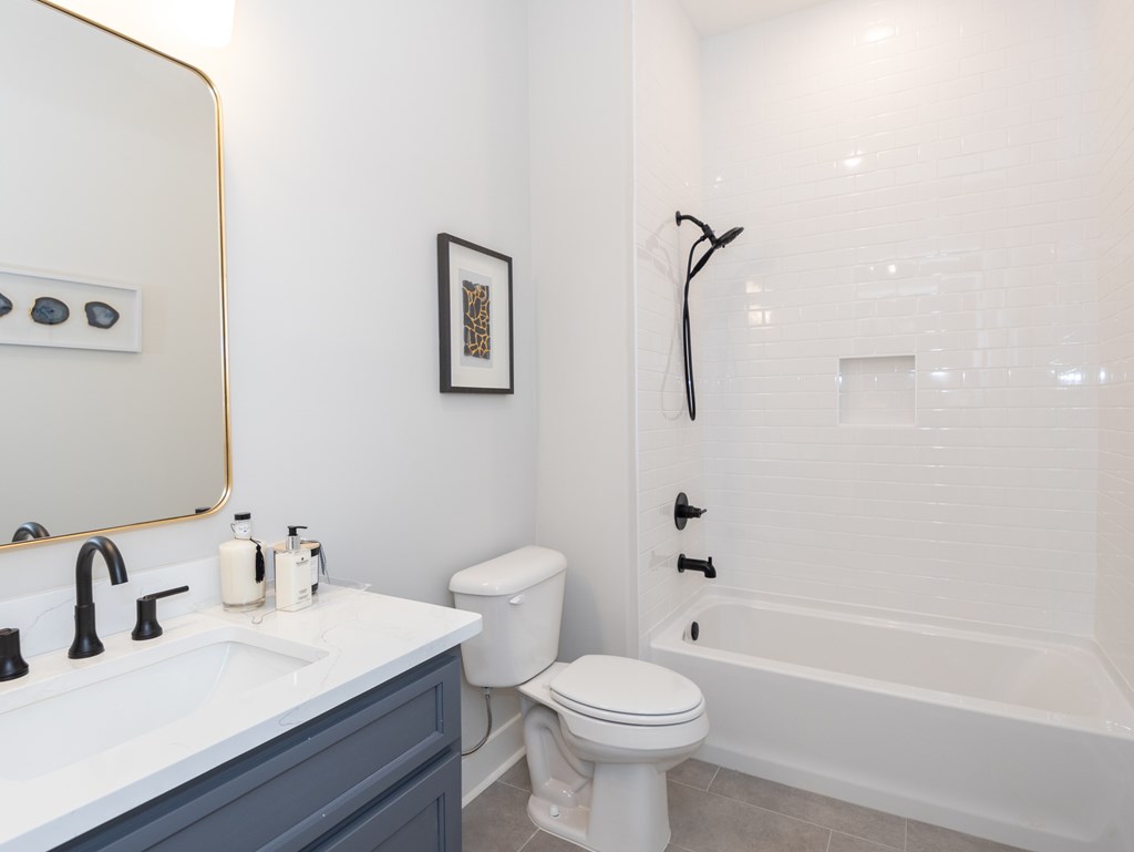 312 Cottage View