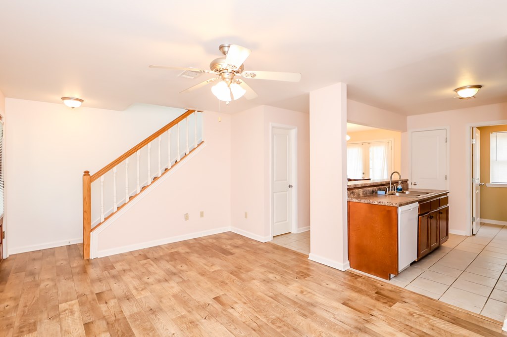 137 Countryview