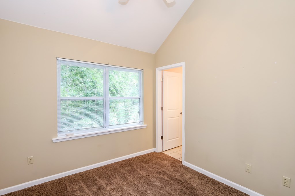 137 Countryview