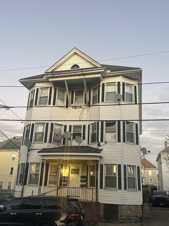 10 Salisbury St