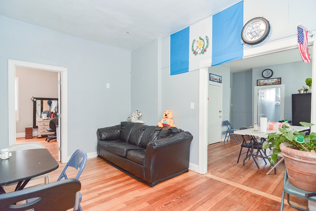 193 Ashley Blvd