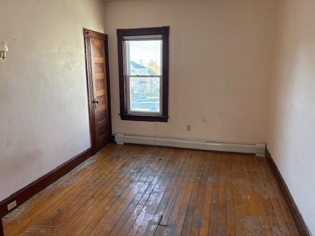 644-648 King Philip St