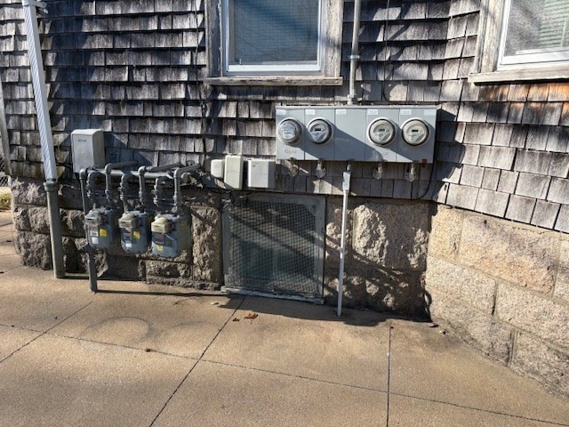 644-648 King Philip St