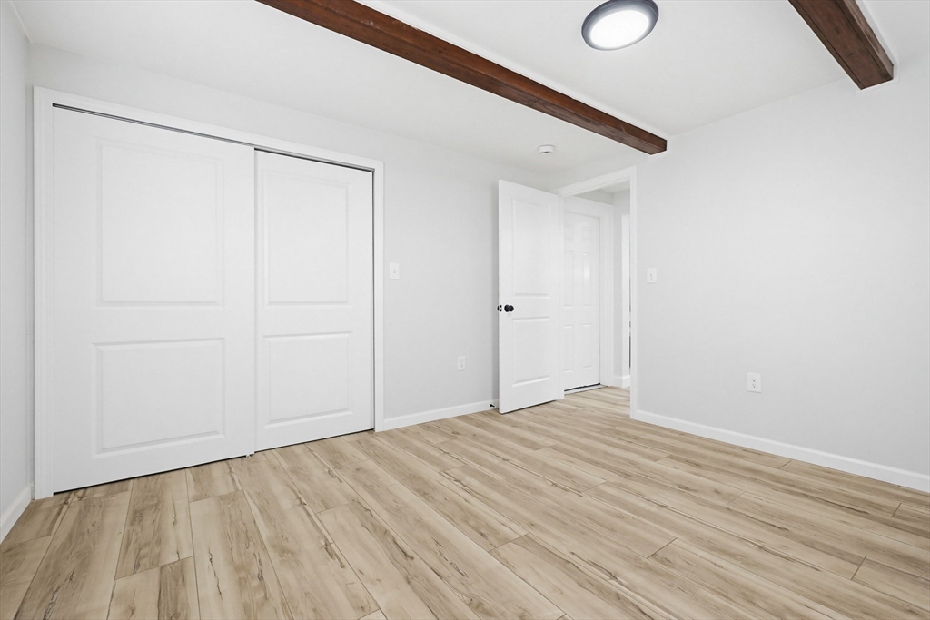26 Debbie Rd