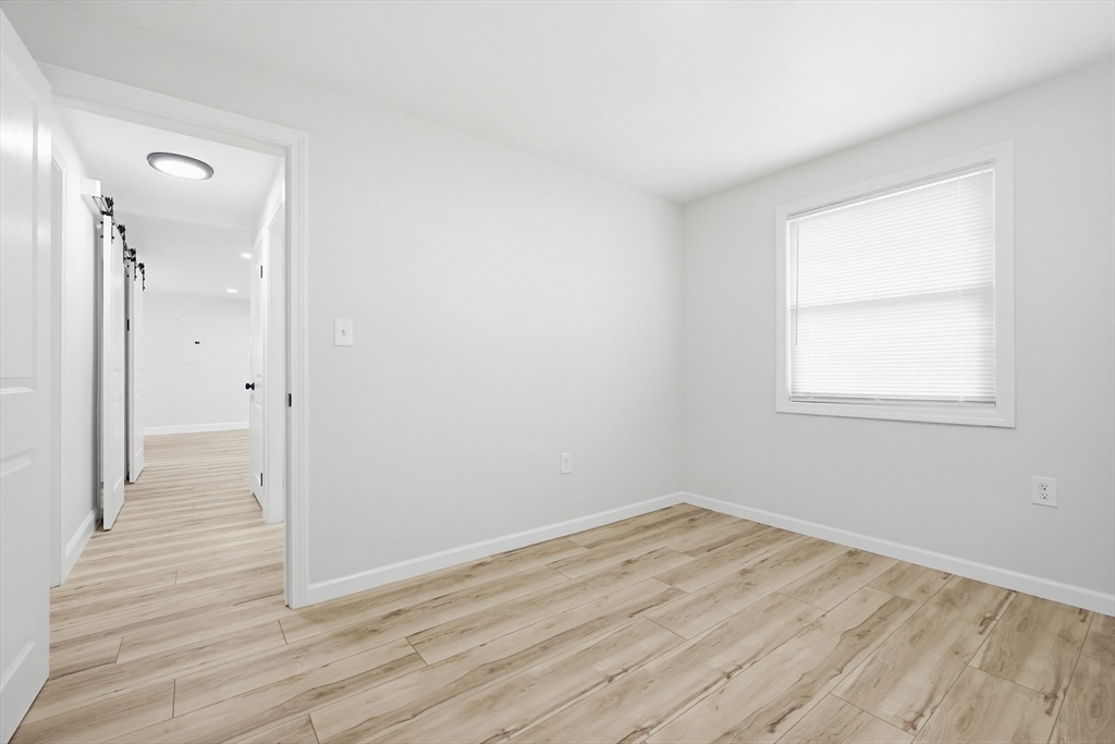 26 Debbie Rd
