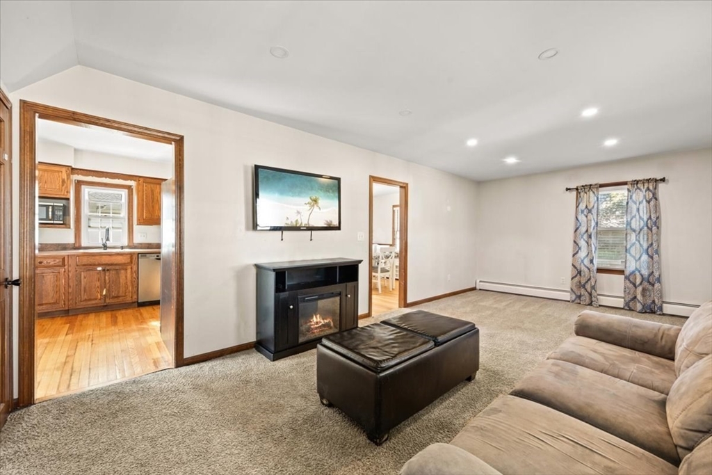 43 Tucker St