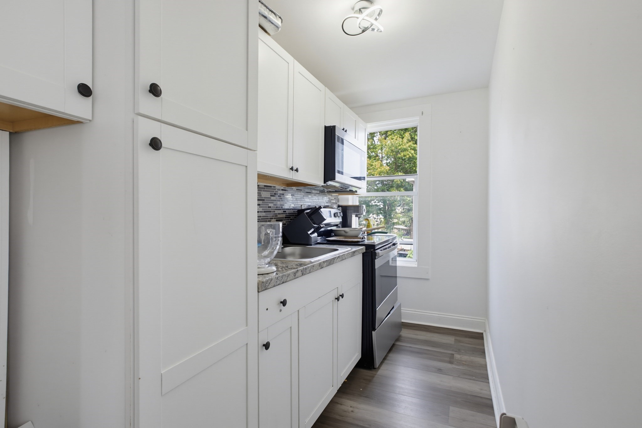 211 Weld St