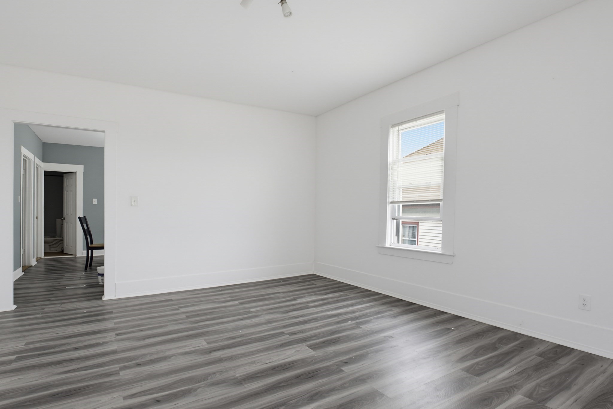 211 Weld St