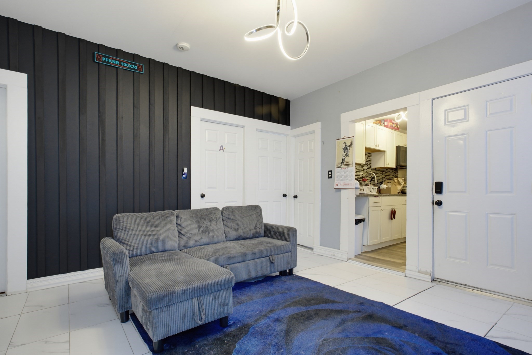 211 Weld St
