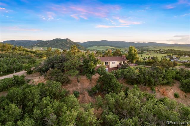 3850 Hopi Drive