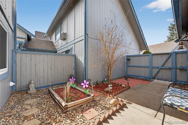 2512 S Worchester Court Unit: C