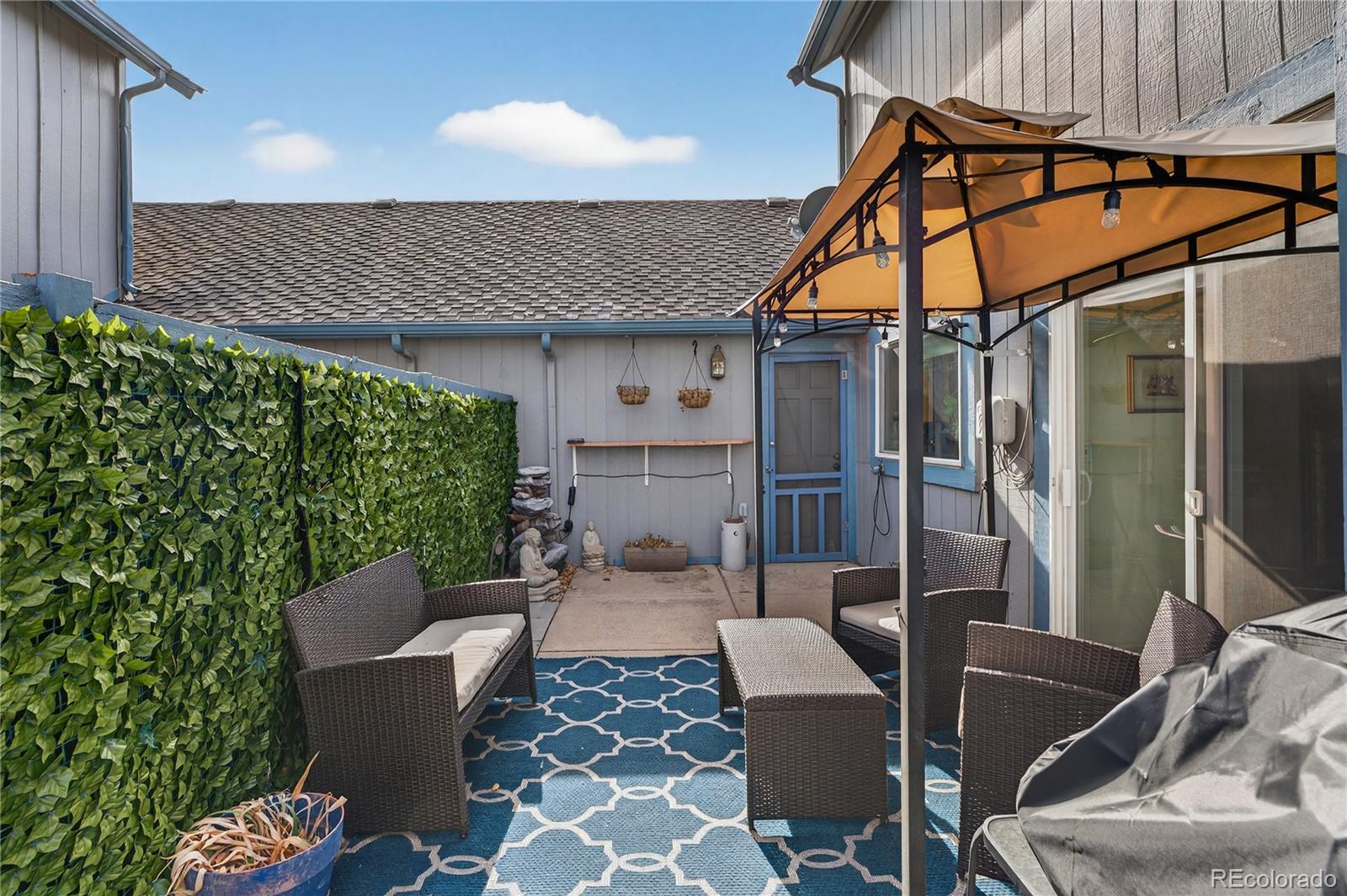 2512 S Worchester Court Unit: C