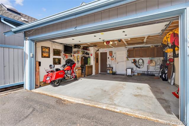 2512 S Worchester Court Unit: C