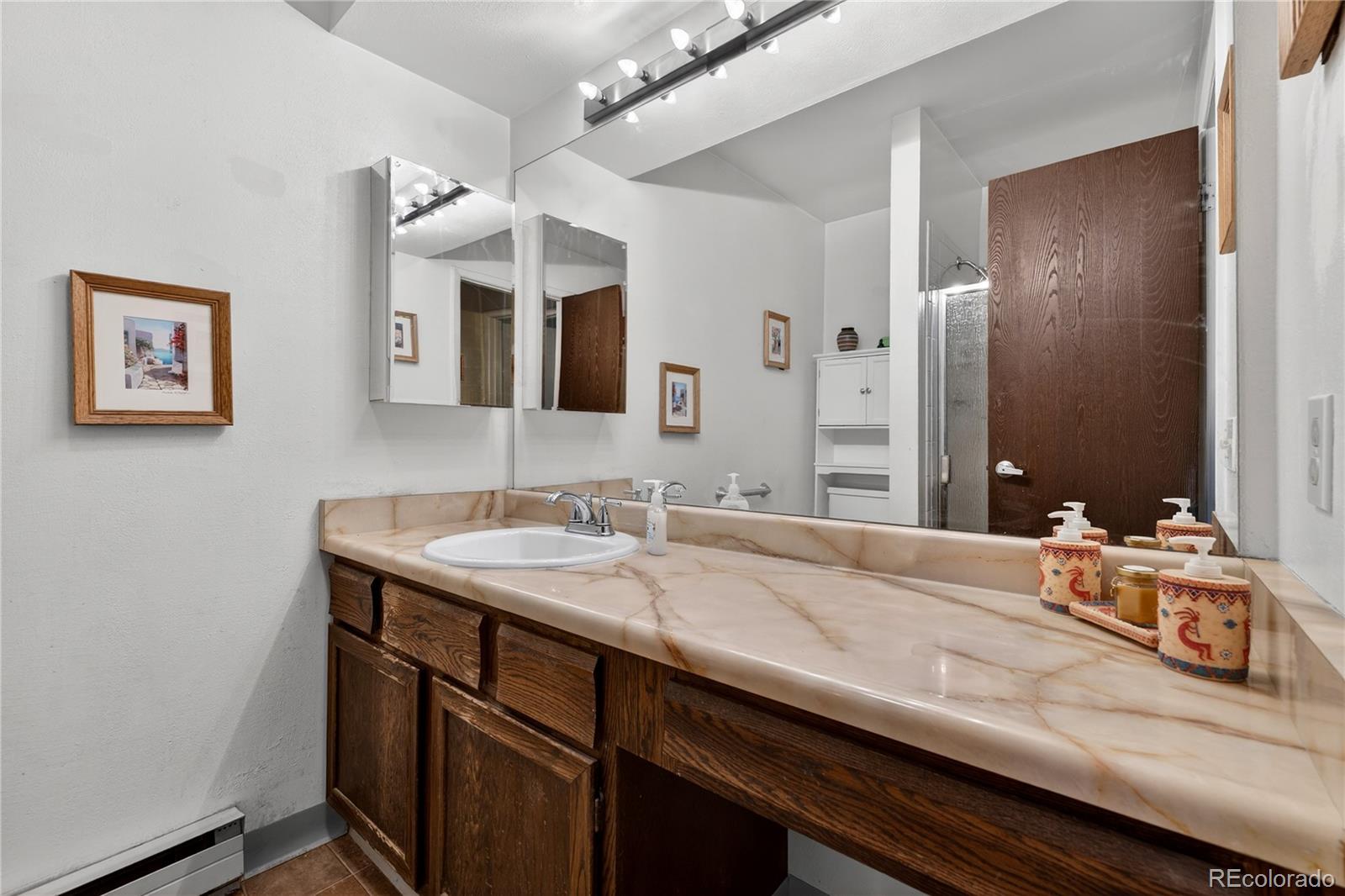 2512 S Worchester Court Unit: C