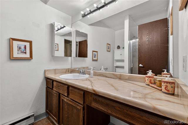 2512 S Worchester Court Unit: C
