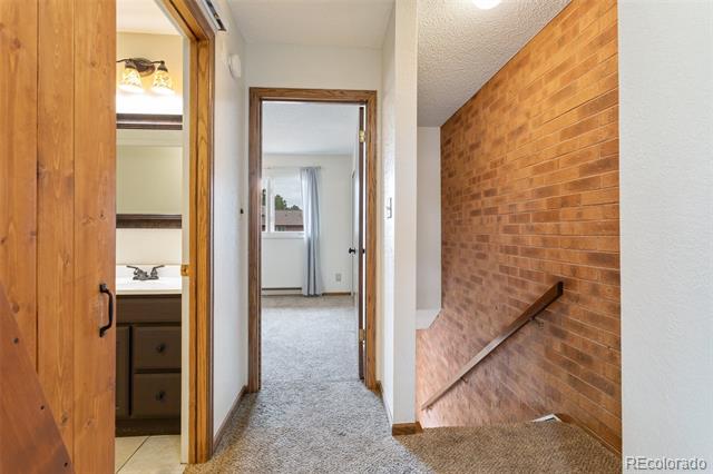 2111 Chatalet Lane Unit: M