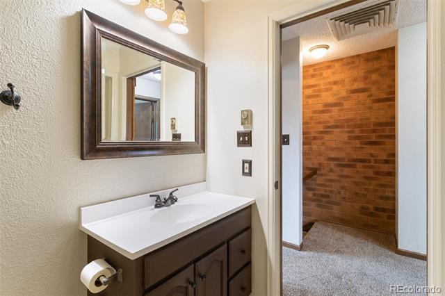 2111 Chatalet Lane Unit: M