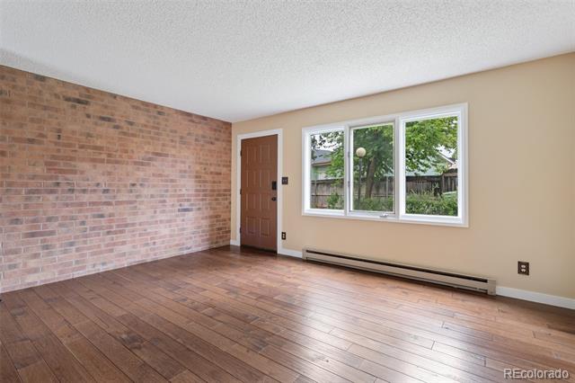 2111 Chatalet Lane Unit: M