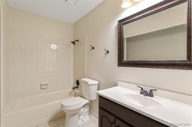 2111 Chatalet Lane Unit: M