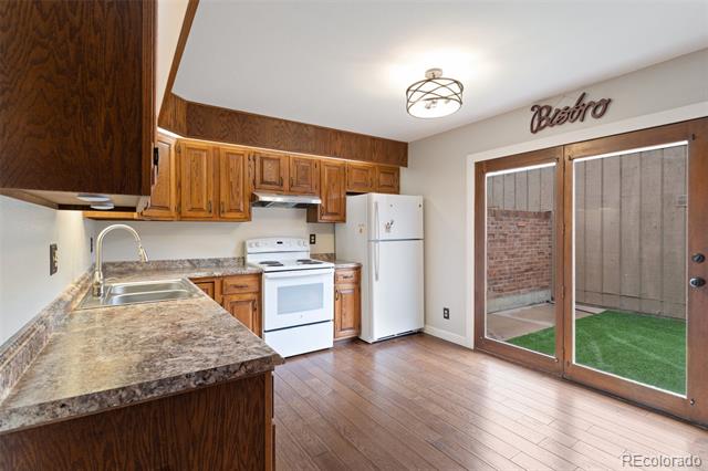 2111 Chatalet Lane Unit: M
