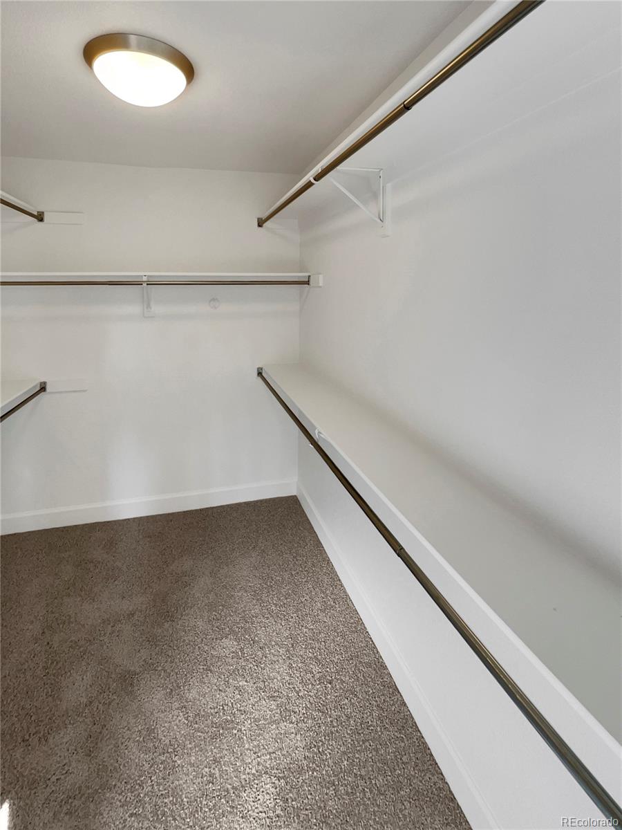 24955 E Roxbury Place