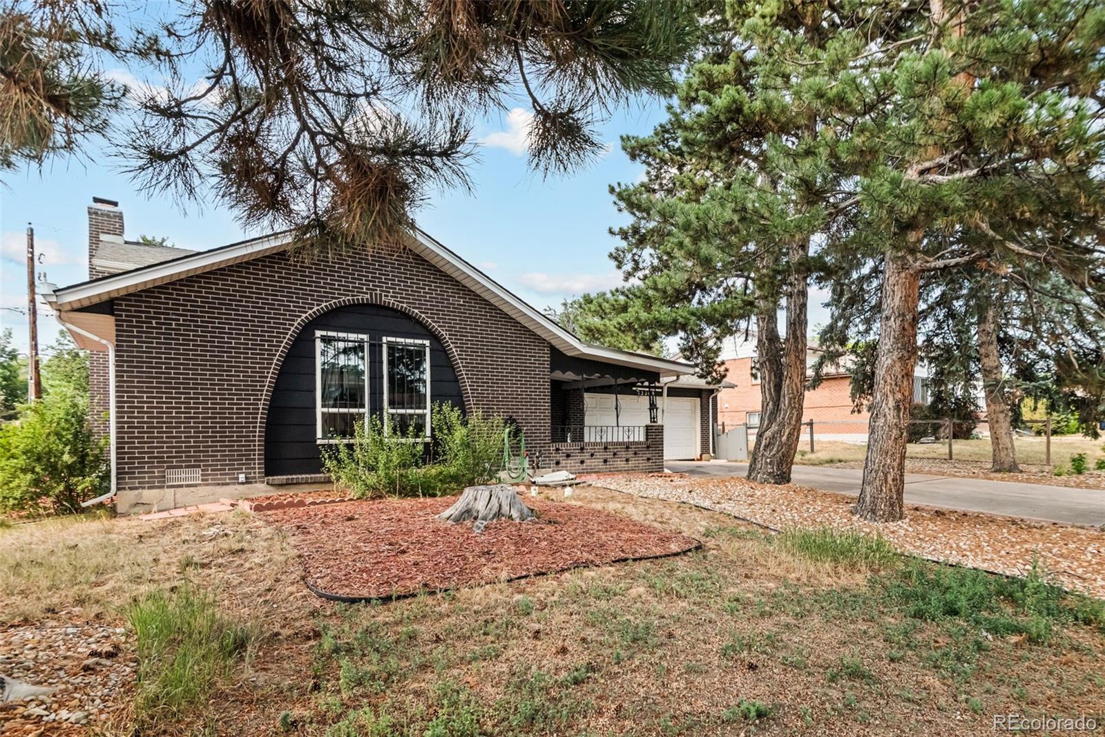 12009 E Virginia Place