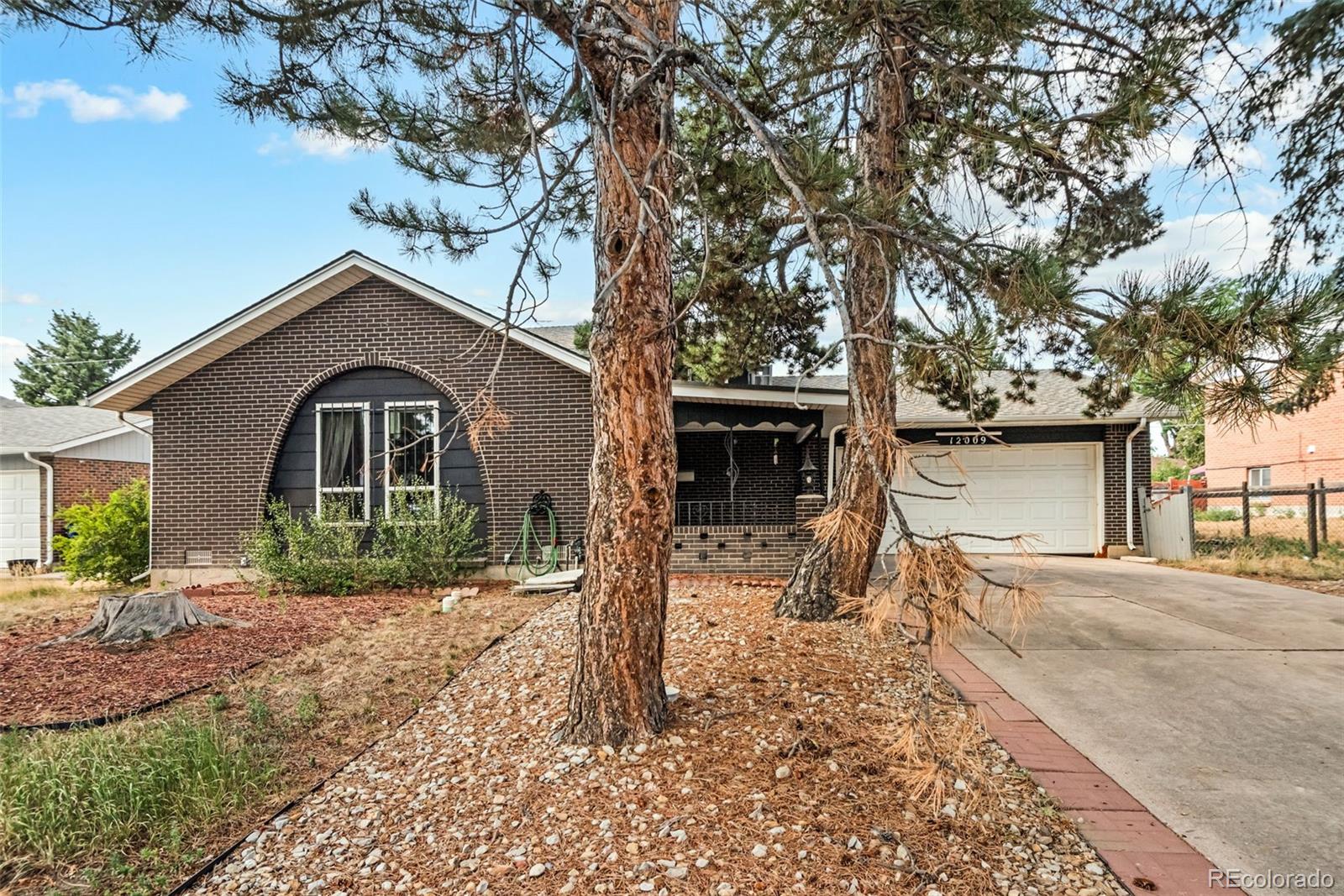12009 E Virginia Place