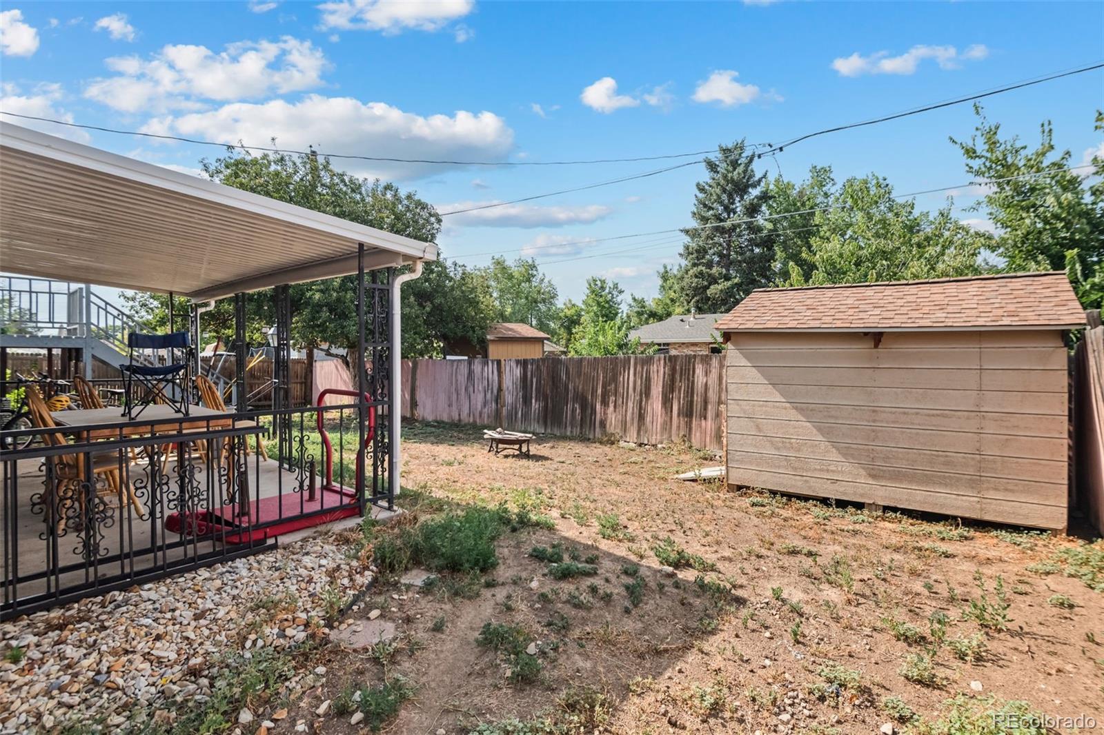 12009 E Virginia Place