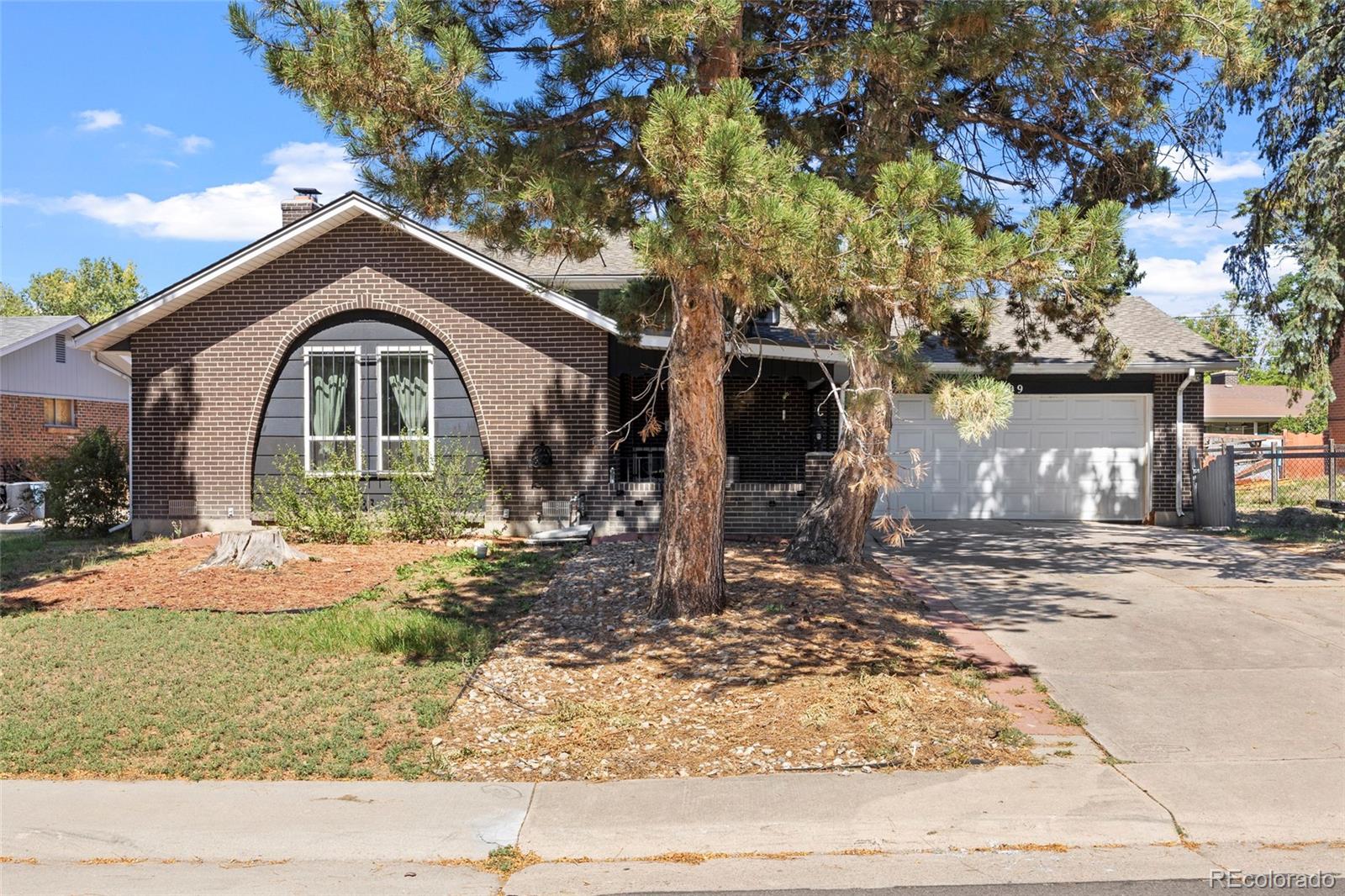 12009 E Virginia Place