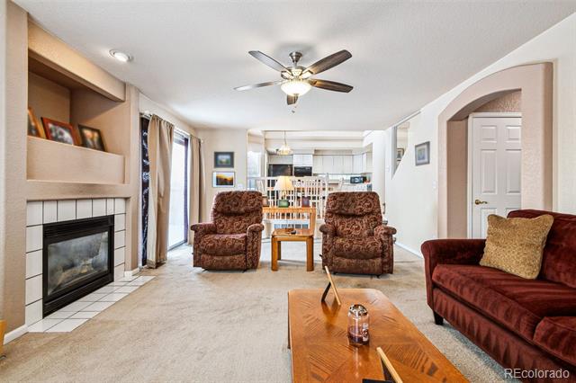 9421 Morning Glory Lane