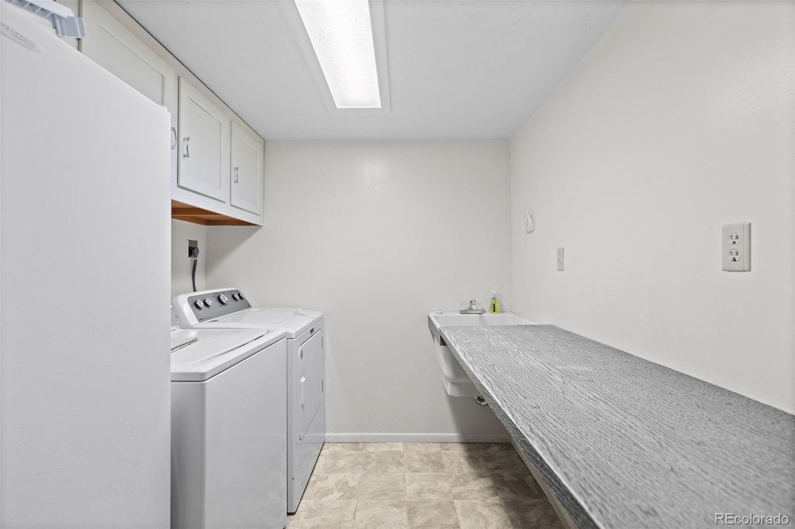 7170 S Tamarac Court