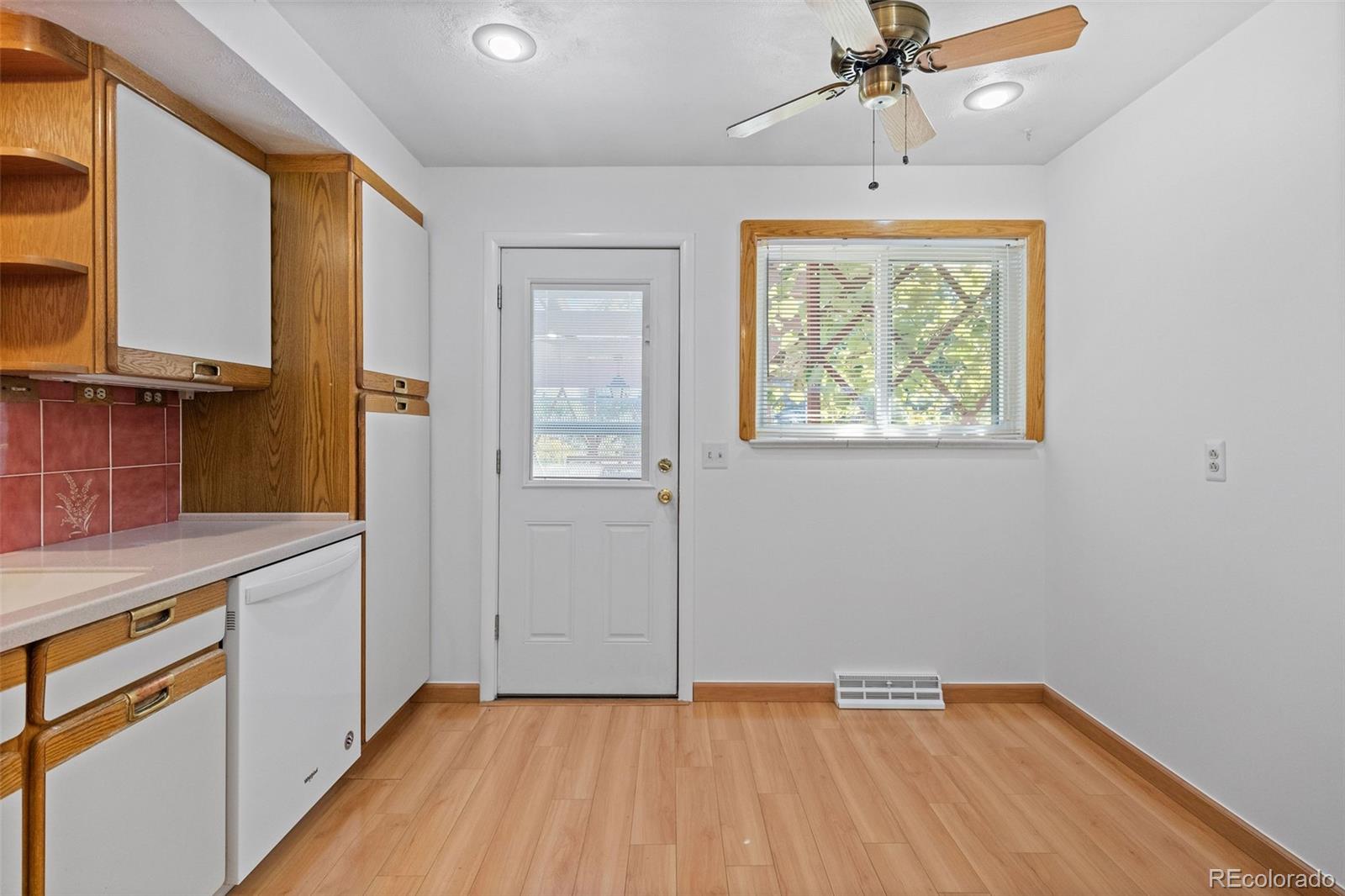 7170 S Tamarac Court