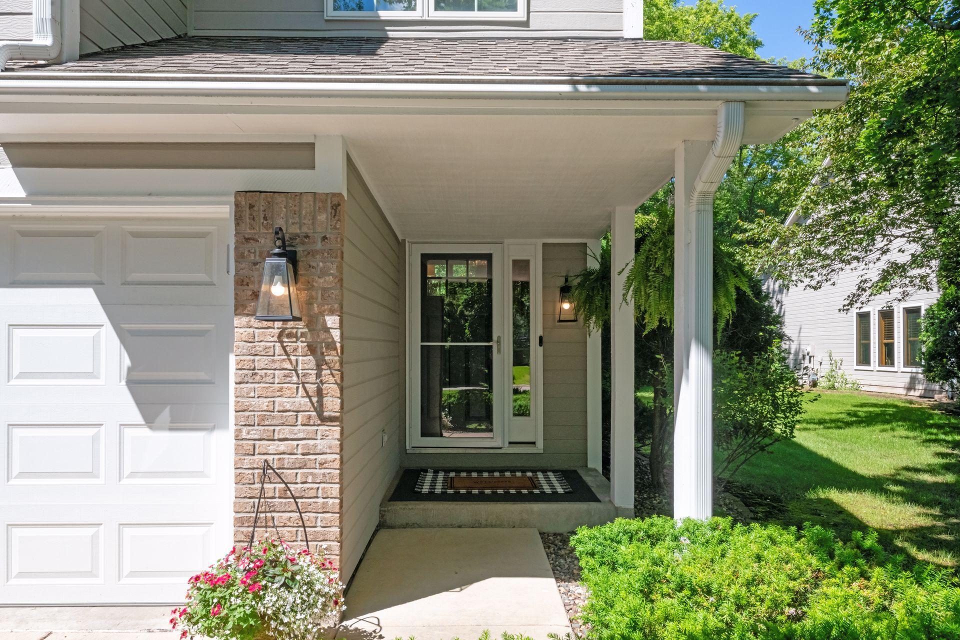 15525 Sussex Drive