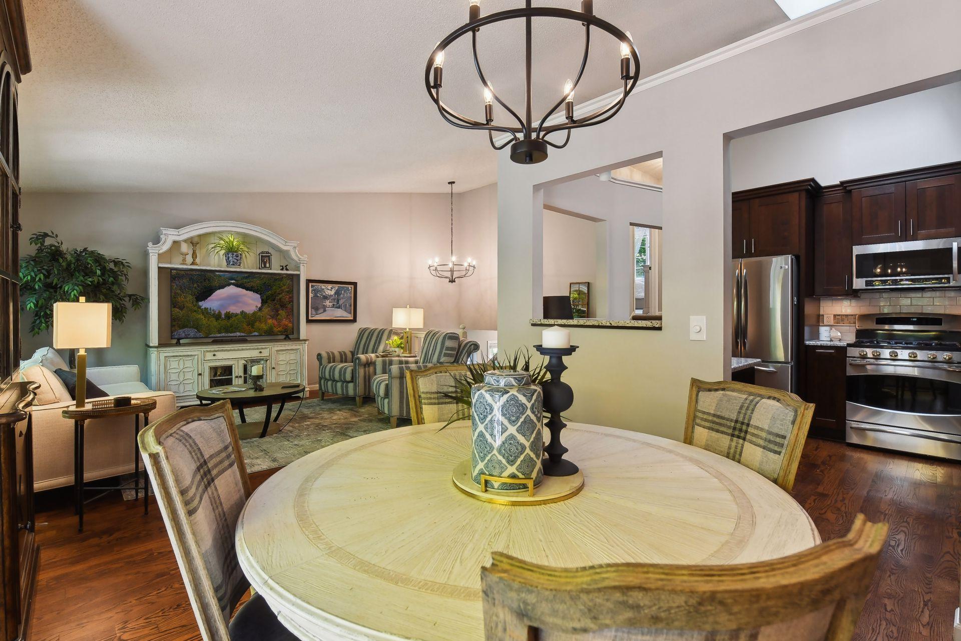 15525 Sussex Drive