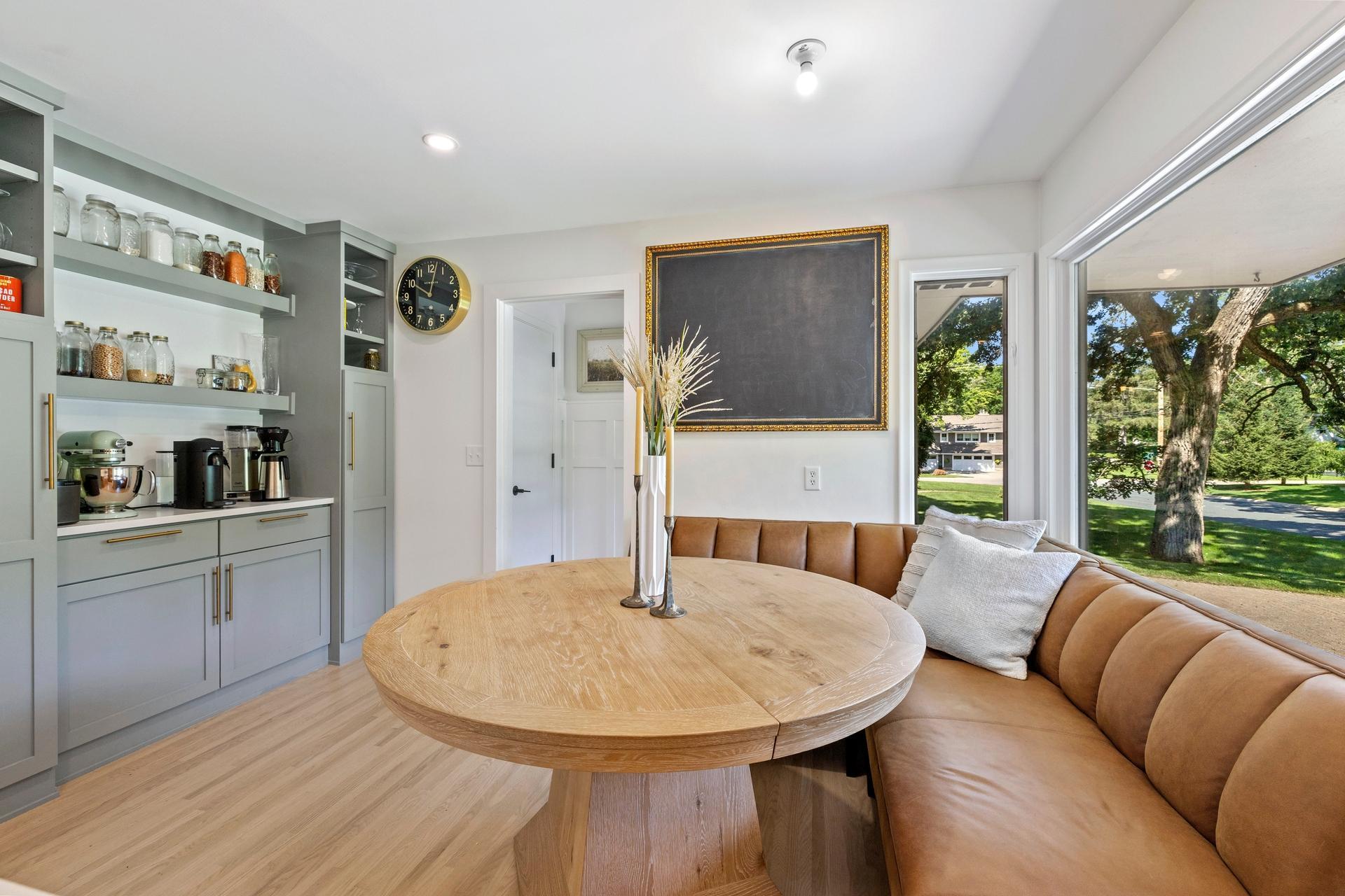 6109 Idylwood Drive