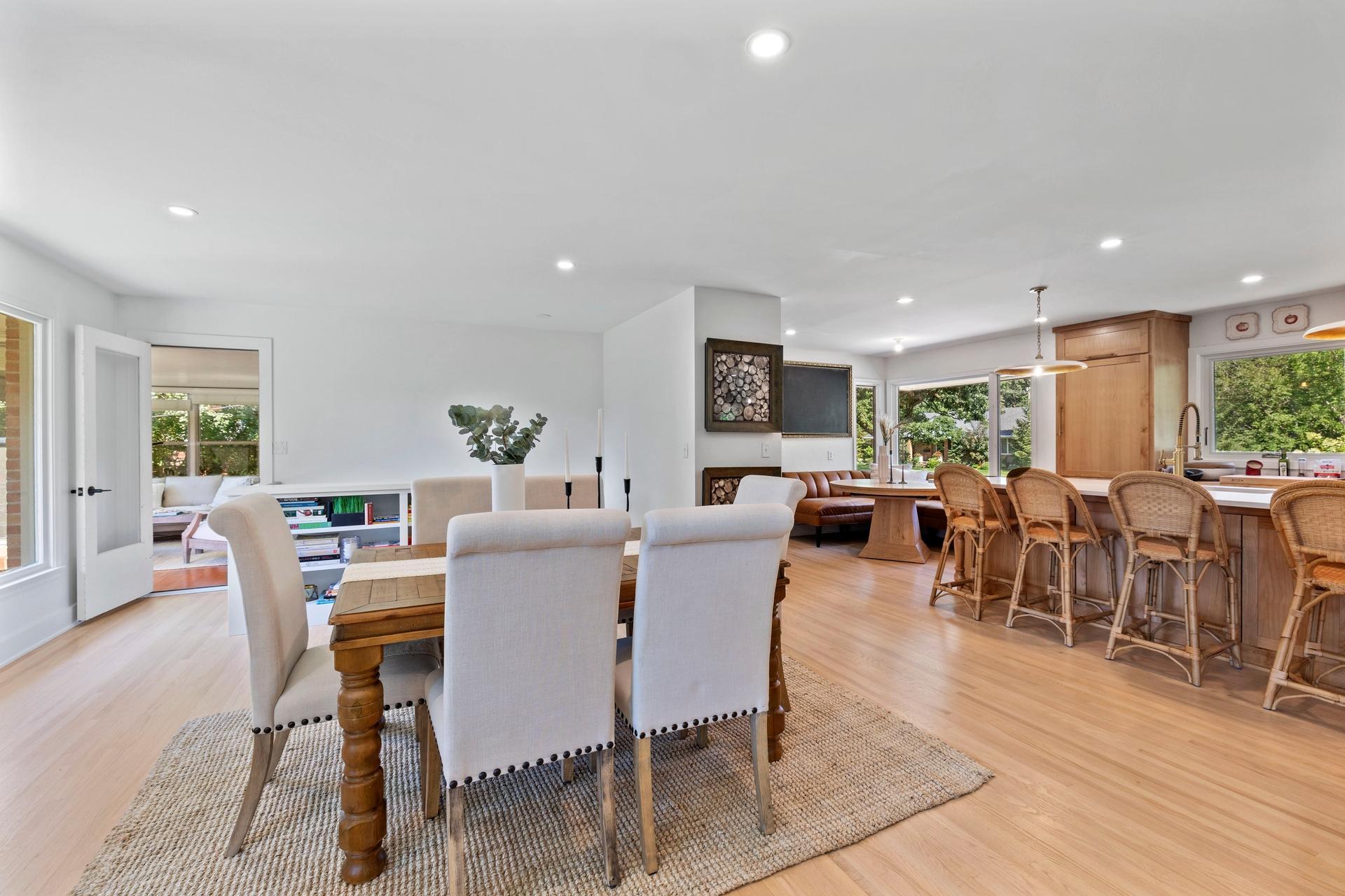 6109 Idylwood Drive