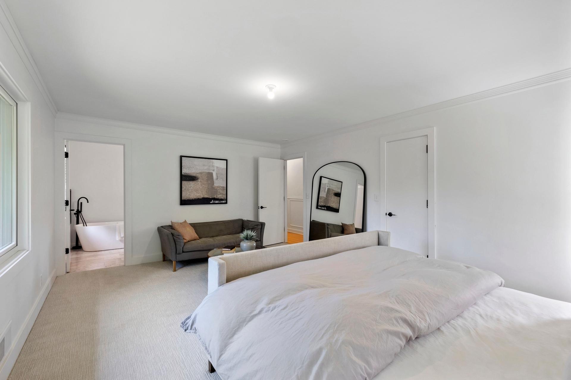 6109 Idylwood Drive