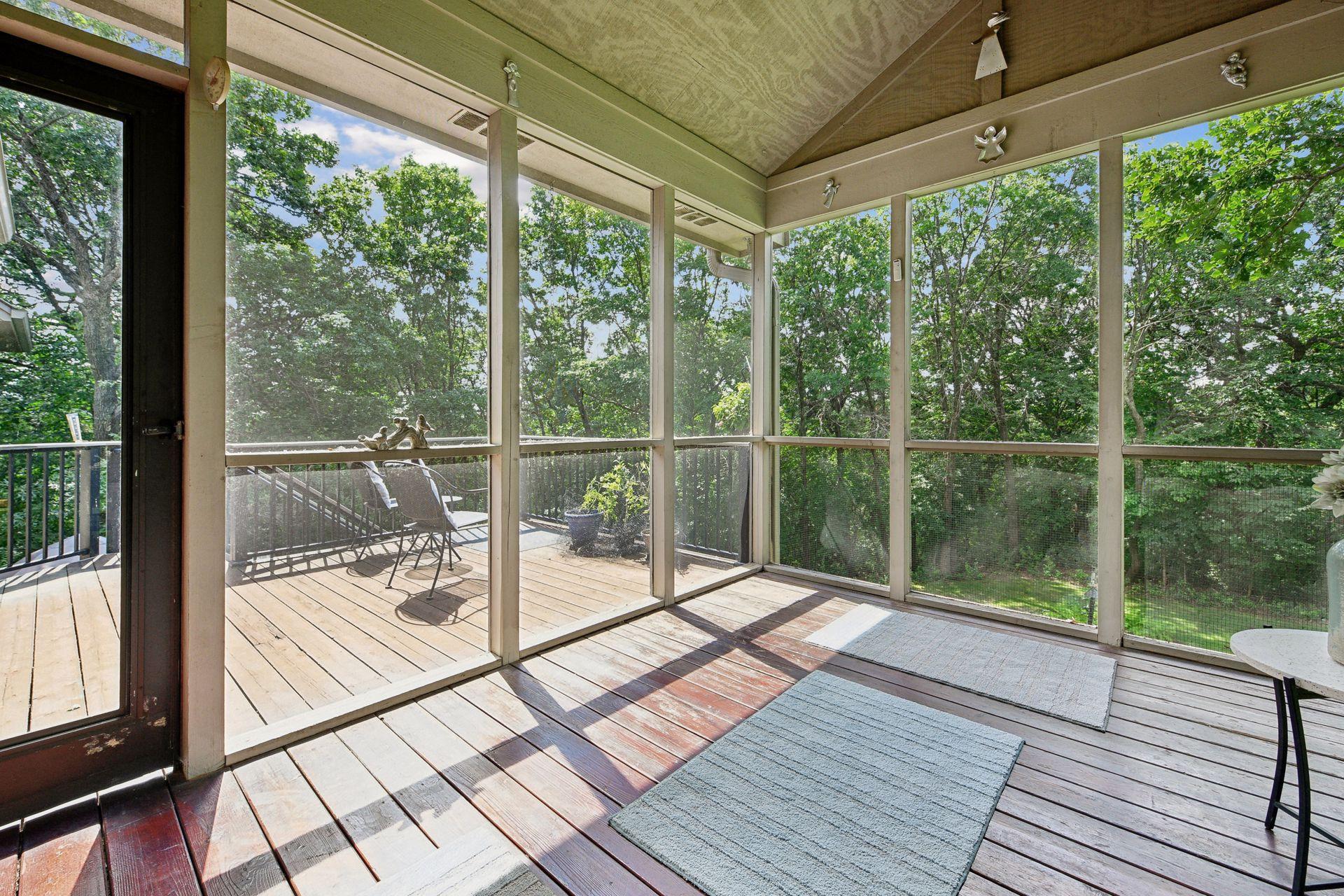 7020 Crowne Oak Road