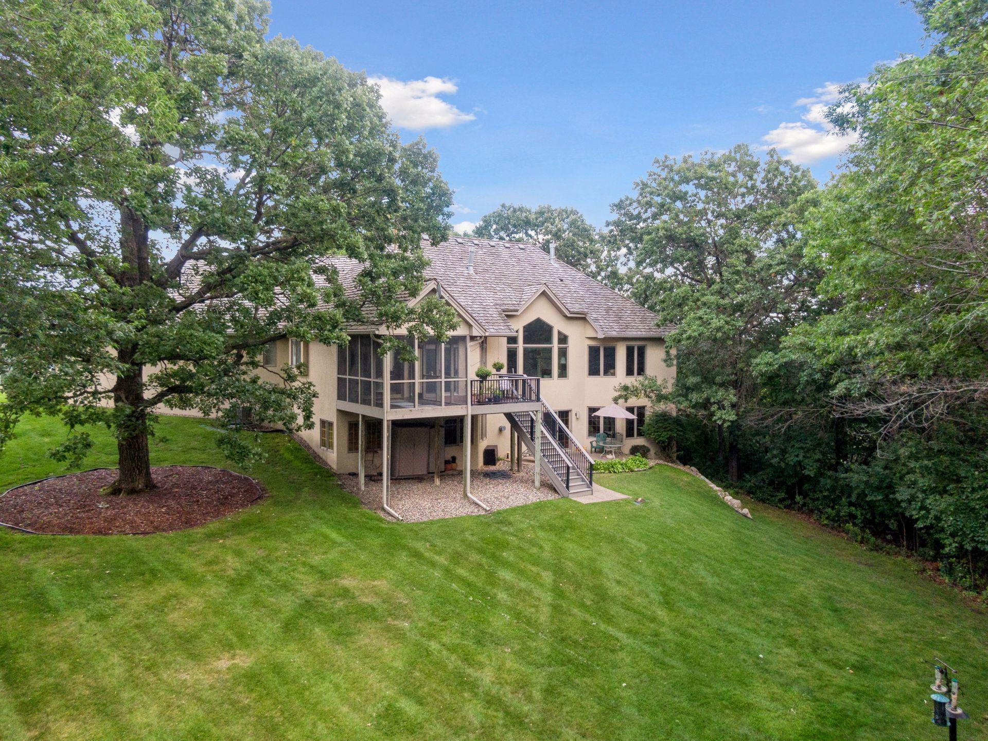 7020 Crowne Oak Road