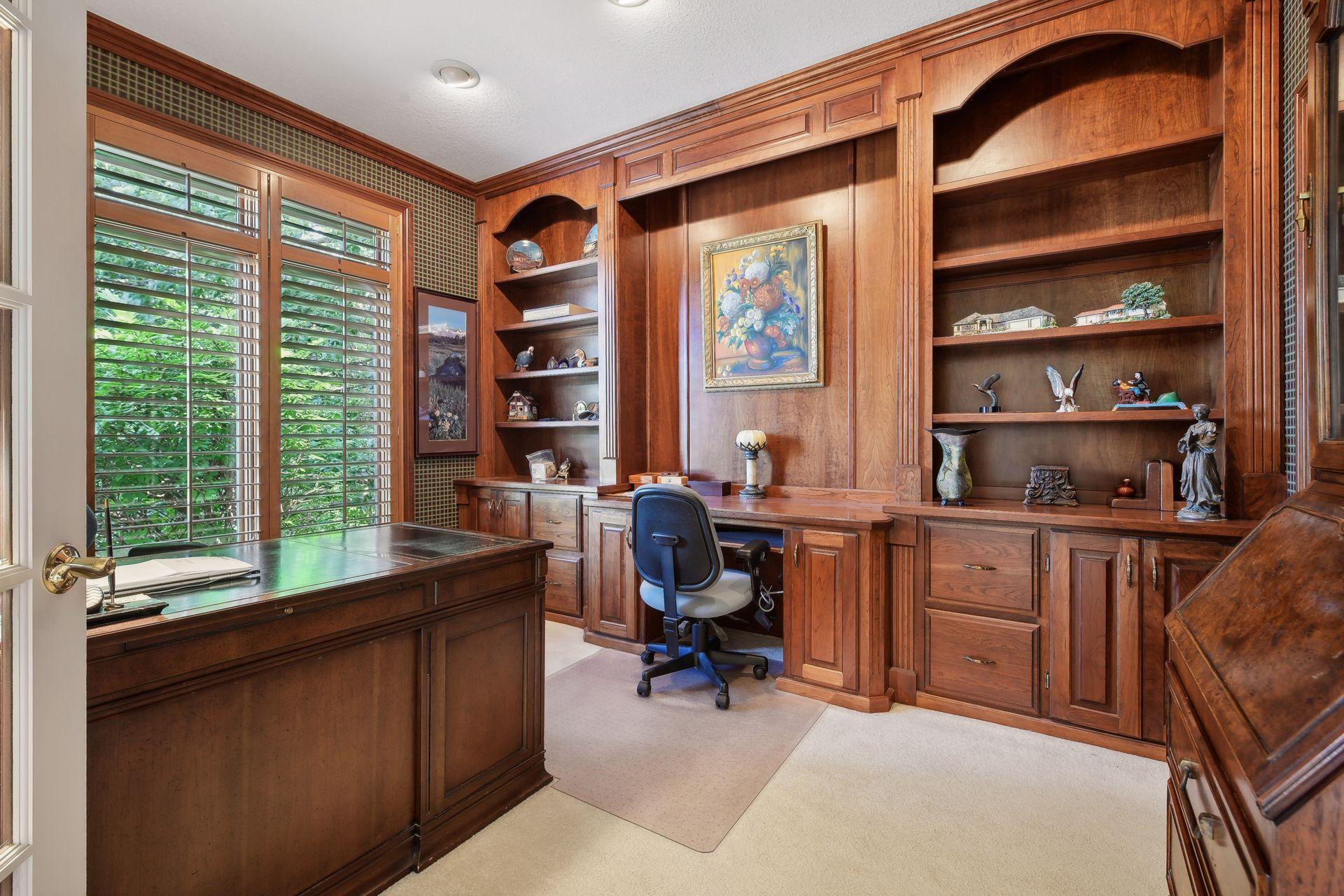 7020 Crowne Oak Road