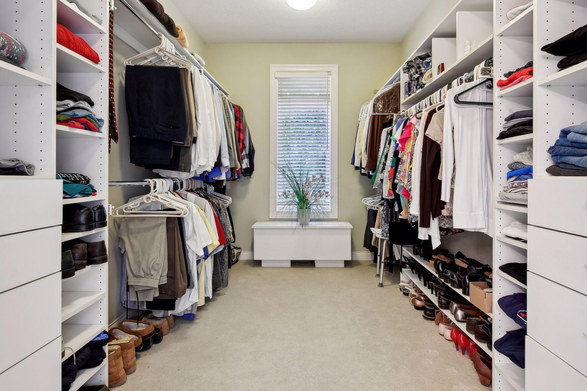 7020 Crowne Oak Road